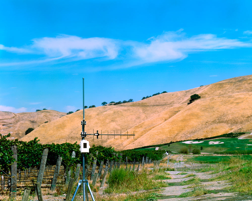 wireless long range repeater with yagi antenna