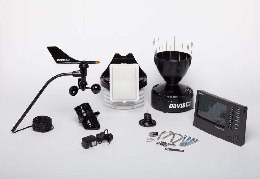 Cabled Vantage Pro2 Weather Station with Standard Radiation Shield - SKU 6152C, 6152CM