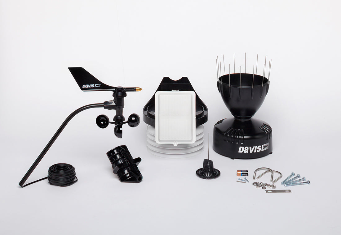 Davis Vantage Pro2 Cabled Cellular/WiFi Weather Station — Davis Instruments