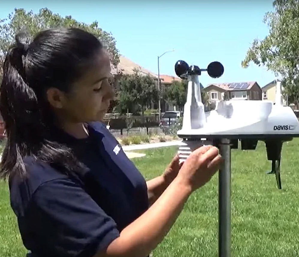 Davis Weather Station Parts and Their Configurations Davis Weather Station Parts and Their Configurations