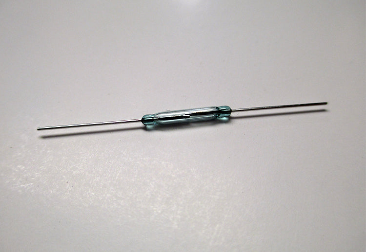 Reed Switch for Tipping Bucket - SKU 7120.031 — Davis Instruments